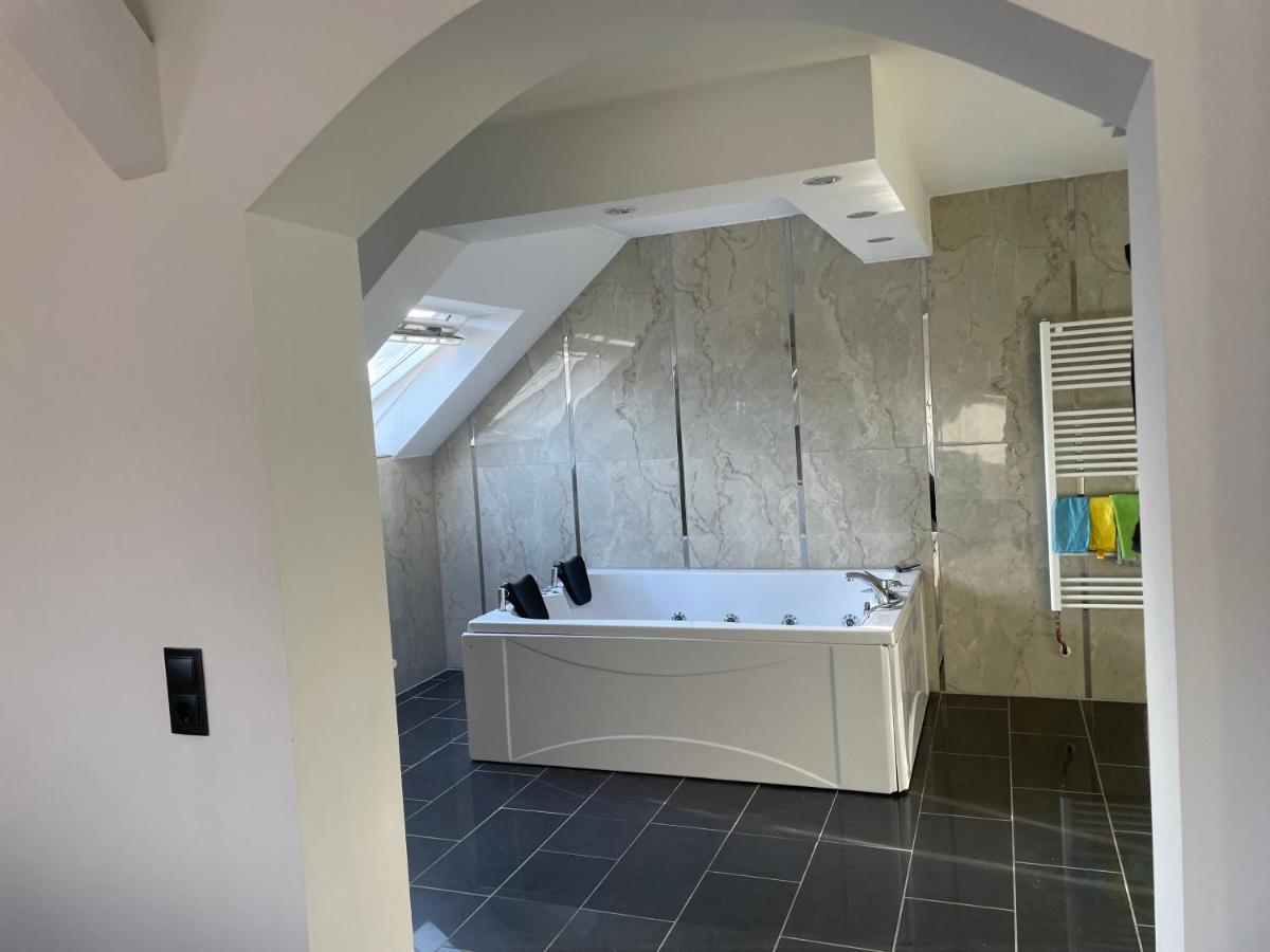 Penthouse Wohnung Ultra Exlusive Дуйсбург Екстер'єр фото