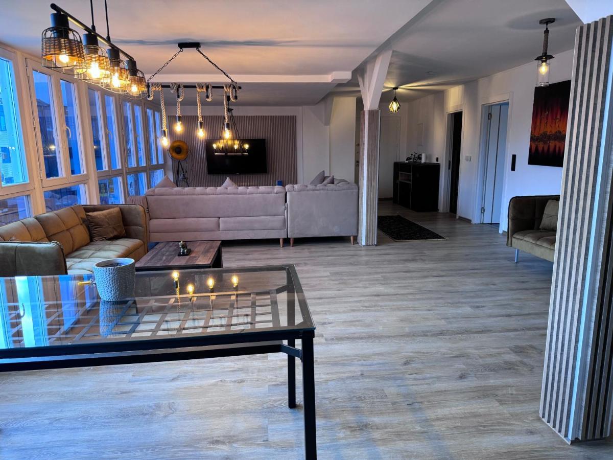 Penthouse Wohnung Ultra Exlusive Дуйсбург Екстер'єр фото